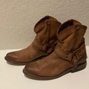 Frye Leather Harness Bootie, Cognac Sz 6